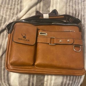 FAUX LEATHER TOTE